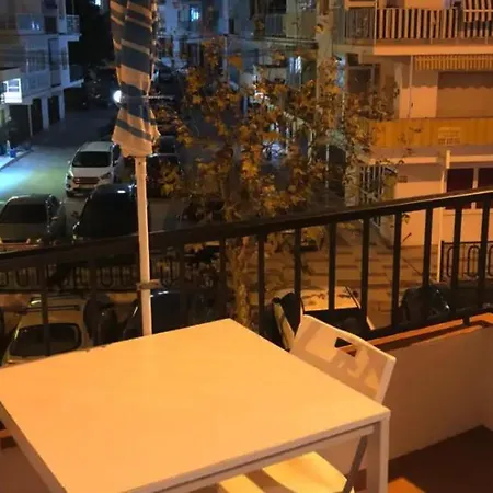 Apartamento A Pie De Playa Y Piscina