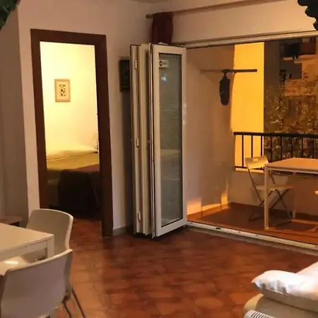 Daire Apartamento A Pie De Playa Y Piscina *
